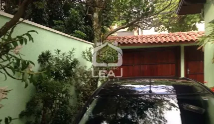 Casa à Venda no Campo Belo, 250m², 3 dormitórios, 5 Vagas Garagem, R$ 2.400.000,00, São Paulo, SP