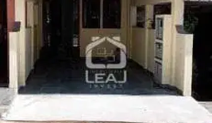 Sobrado em condomínio fechado com 4 dormitórios e 2 vagas à venda, 140 m² por R$ 615.000,00 - Parqu