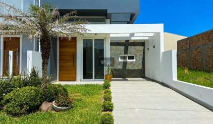 CASA LINDA EM CAPÃO - PERTO DO MAR