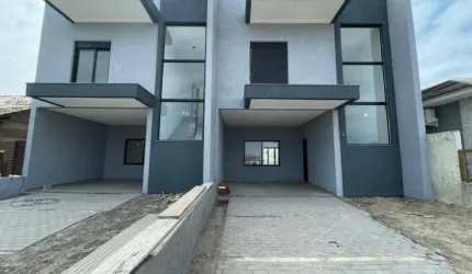 CASA ALTO PADRÃO EM CAPÃO - PERTO DO MAR
