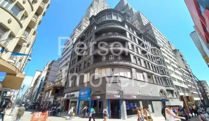 Conjunto comercial na Vigário esquina Rua da Praia – Centro Histórico – Porto Alegre - RS