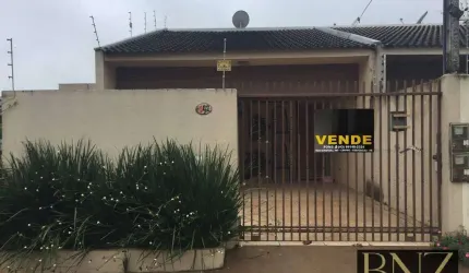 Casa à Venda no Jardim Dona Pina