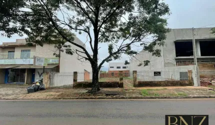 Terreno Amplo e Bem Localizado no Centro - Ideal para Investimento!