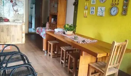 Exuberante Residência à Venda: 3 Quartos, Estrutura Impecável e Detalhes !