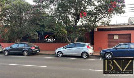 Casa Comercial para Locação no Centro de Arapongas