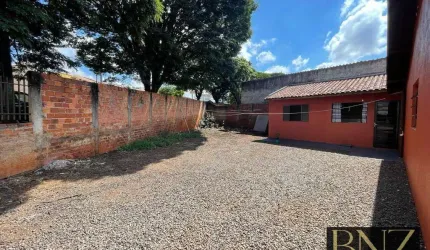Casa dos Fundos para Locação – Valor Acessível