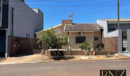Casa a Venda no Jardim Caravelle