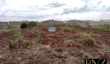 Terreno à Venda no Vale Das Perobas