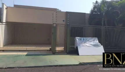 Casa a Venda no Parque Veneza
