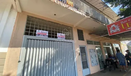 OPORTUNIDADE DE INVESTIR EM PRÉDIO COMERCIAL COM SALA TERREA, 02 SOBRELOJAS, RESIDENCIA E KITNET NOS FUNDOS