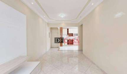 Apartamento em Parque Boturussu