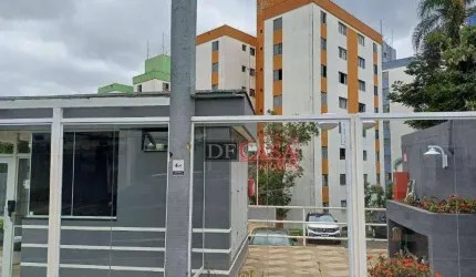 Apartamento em Vila Carmosina