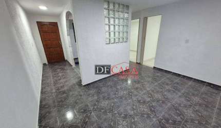 Apartamento em Conjunto Habitacional Santa Etelvina II