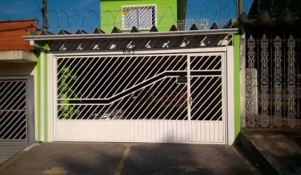 Sobrado em Jardim Santa Maria