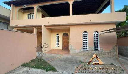 Casa 4 Quartos para  venda e locação - Santa Cruz - COD 942