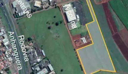 Área à venda, 68000 m² por R$ 20.400.000,00 - Distrito Industrial - Cravinhos/SP