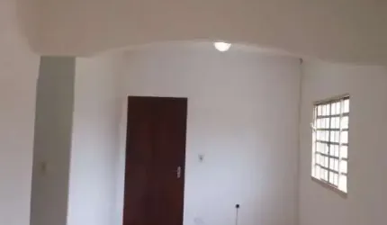 CASA ZONA LESTE SOZINHA NO TERRENO 3 QUARTOS ÓTIMO VALOR