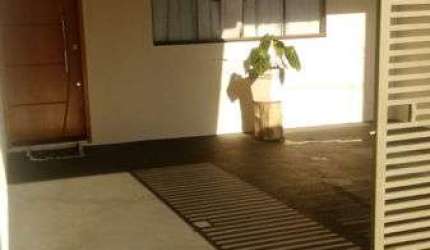 Casa - Geminada Jardim Prefeito Milton Menezes