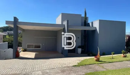 Vende Casa Condomínio Villagio Paradiso