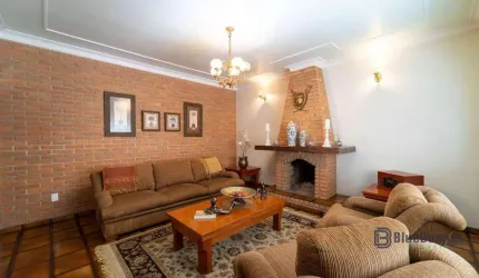 Casa com 3 dormitórios, 264 m² - venda por R$ 852.000,00 ou aluguel por R$ 4.170,00/mês - Centro - Campo Limpo Paulista/SP