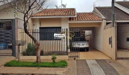 Excelente casa no Jardim Santa Clara