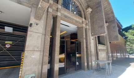 Apartamento no Edifício Notre Dame em Maringá