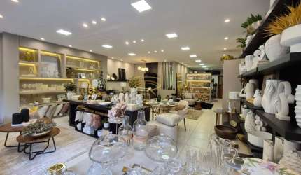 Sala comercial na Zona 01
