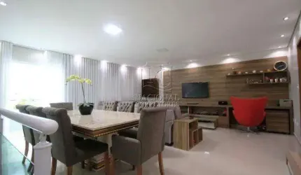Sobrado à venda, 3 quartos, 3 suítes, 7 vagas, Vila Assunção - Santo André/SP
