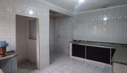 Casa com 3 dormitórios à venda, 160 m² por R$ 720.000,00 - Parque Erasmo Assunção - Santo André/SP