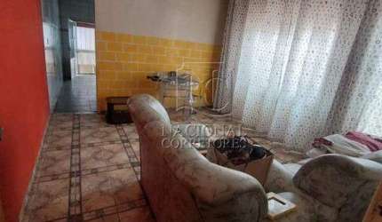 Casa térrea de 102m² à venda no Jardim Utinga