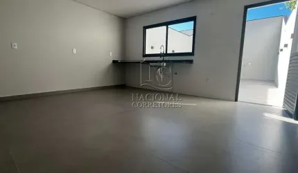Sobrado à venda no bairro Vila Camilópolis com 3 suítes e 4 vagas - próximo ao Parque Pignatari.