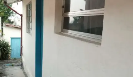 Ocasião  - Casa com terreno na Vila Lúcia