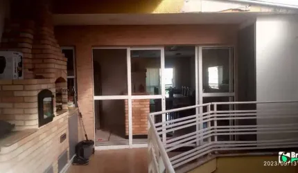 Belo sobrado à venda no Parque São Lucas
