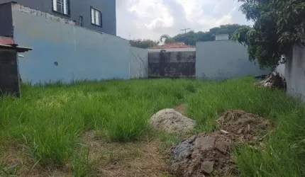 Terreno à Venda no Jardim Avelino II