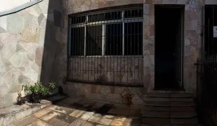 Sobrado de 03 dormitórios na Vila Alpina!