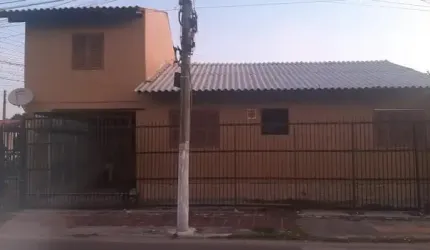 Vende se excelente casa próximo a o centro