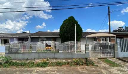 Linda Residência no Bairro Jardim Carvalho - Vila Baraúna.