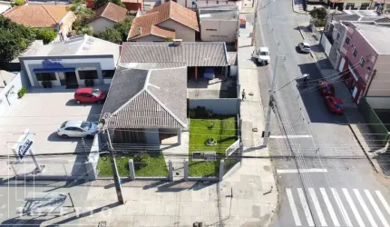 EXCELENTE CASA COMERCIAL OU RESIDENCIAL