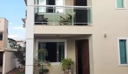 Casa para Venda em Rio das Ostras, Costa Azul, 3 dormitórios, 2 suítes, 1 banheiro, 2 vagas
