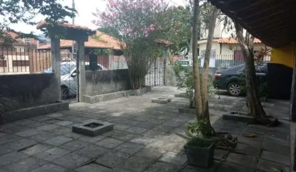 Casa para Venda em Rio das Ostras, Extensão do Bosque, 4 dormitórios, 1 banheiro, 2 vagas
