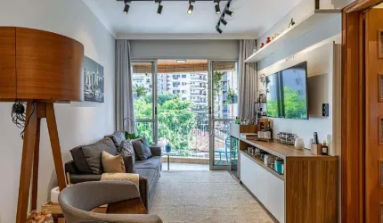 Apartamento a venda no bairro Santo Antônio em São Caetano do Sul, no Condomínio Edifício Trianon, 79 m² de área útil