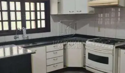 Sobrado com 3 dormitórios à venda, 190 m² por R$ 850.000,00 - Vila Valparaíso - Santo André/SP