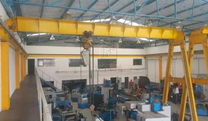 Galpão à venda, 800 m² por R$ 2.000.000,00 - Vila Tibiriçá - Santo André/SP