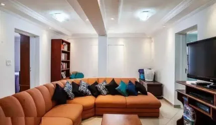 Casa à venda, 4 quartos, 2 suítes, 3 vagas, Vila Vitória - Santo André/SP