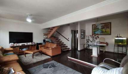 Sobrado à venda, 3 quartos, 5 vagas, Vila Camilópolis - Santo André/SP