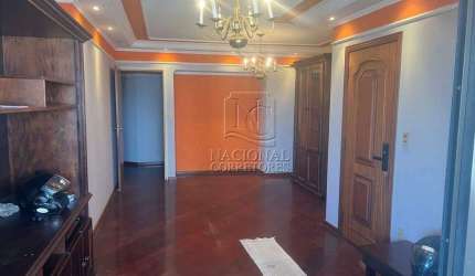 Apartamento em torre única à venda na Vila Curuçá, no Condomínio Edifício Pompadour.