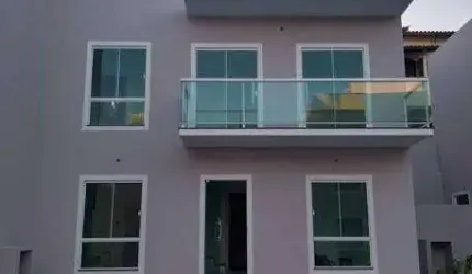 LINDA CASA EM CONDOMÍNIO COM 03 QUARTOS, VILA DO PERÓ - CABO FRIO/RJ
