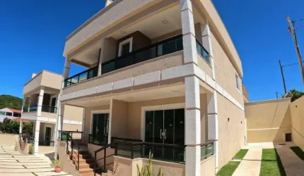 OPORTUNIDADE CASA 2 QUARTOS COM PISCINA, 1 SUÍTE  - CABO FRIO