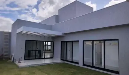 CASA DOS SONHOS NO CONDOMÍNIO TERRAS ALPHAVILLE, CABO FRIO/RJ