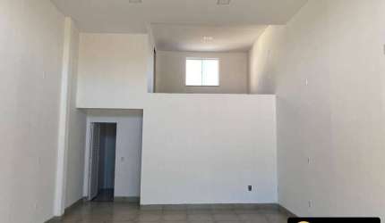 EXCELENTE PONTO COMERCIAL COM 40M² À VENDA - CABO FRIO/RJ